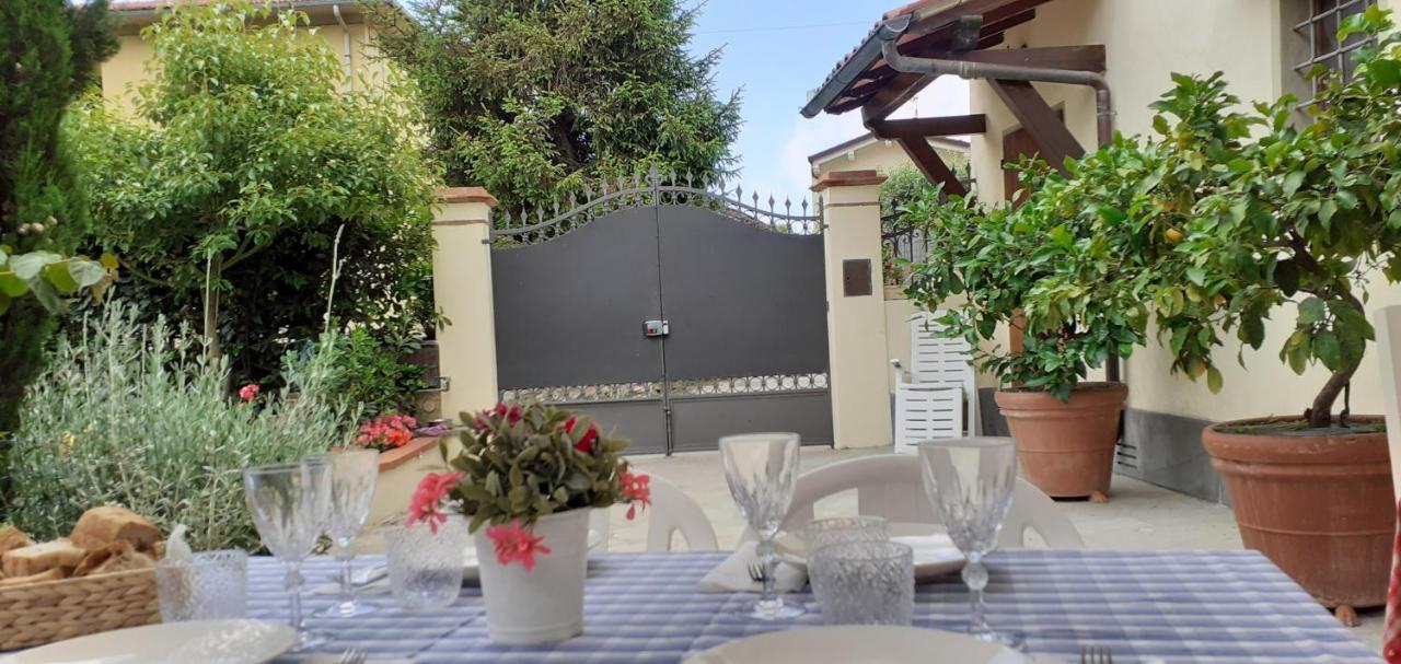 Rustico Degli Ulivi Villa Vallecchia Екстериор снимка